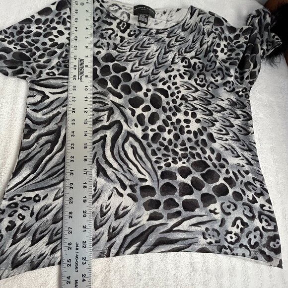 August Silk Women's Animal Print Knit Top Large Black Faux Fur Cuffs 100% Silk - Picture 8 of 8